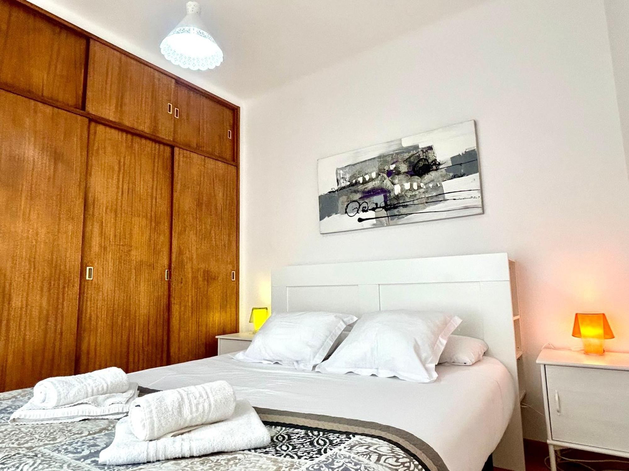 Apartment Carrer D'Olesa Барселона Екстер'єр фото