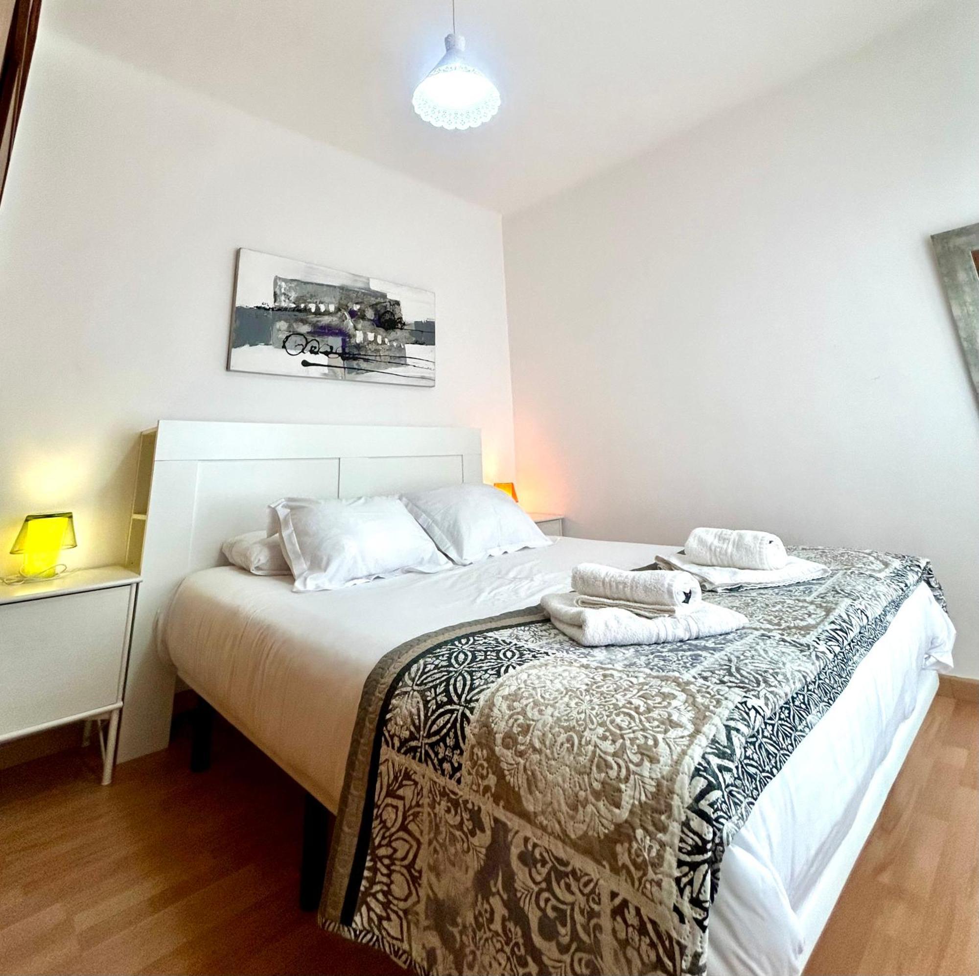 Apartment Carrer D'Olesa Барселона Екстер'єр фото