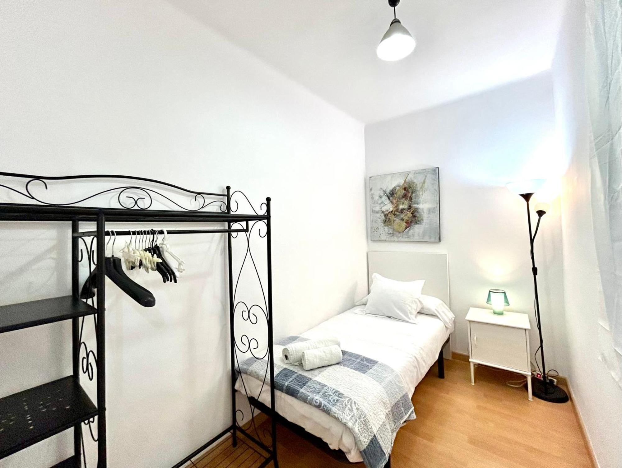 Apartment Carrer D'Olesa Барселона Екстер'єр фото